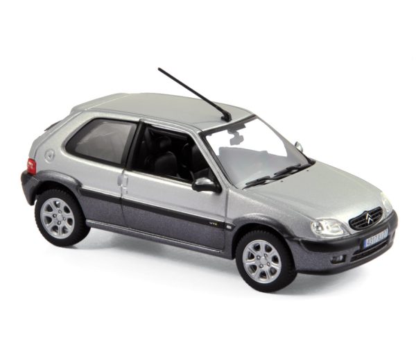 Citroën Saxo VTS 2001 Gris Orageux&Gris Quartz 1/43