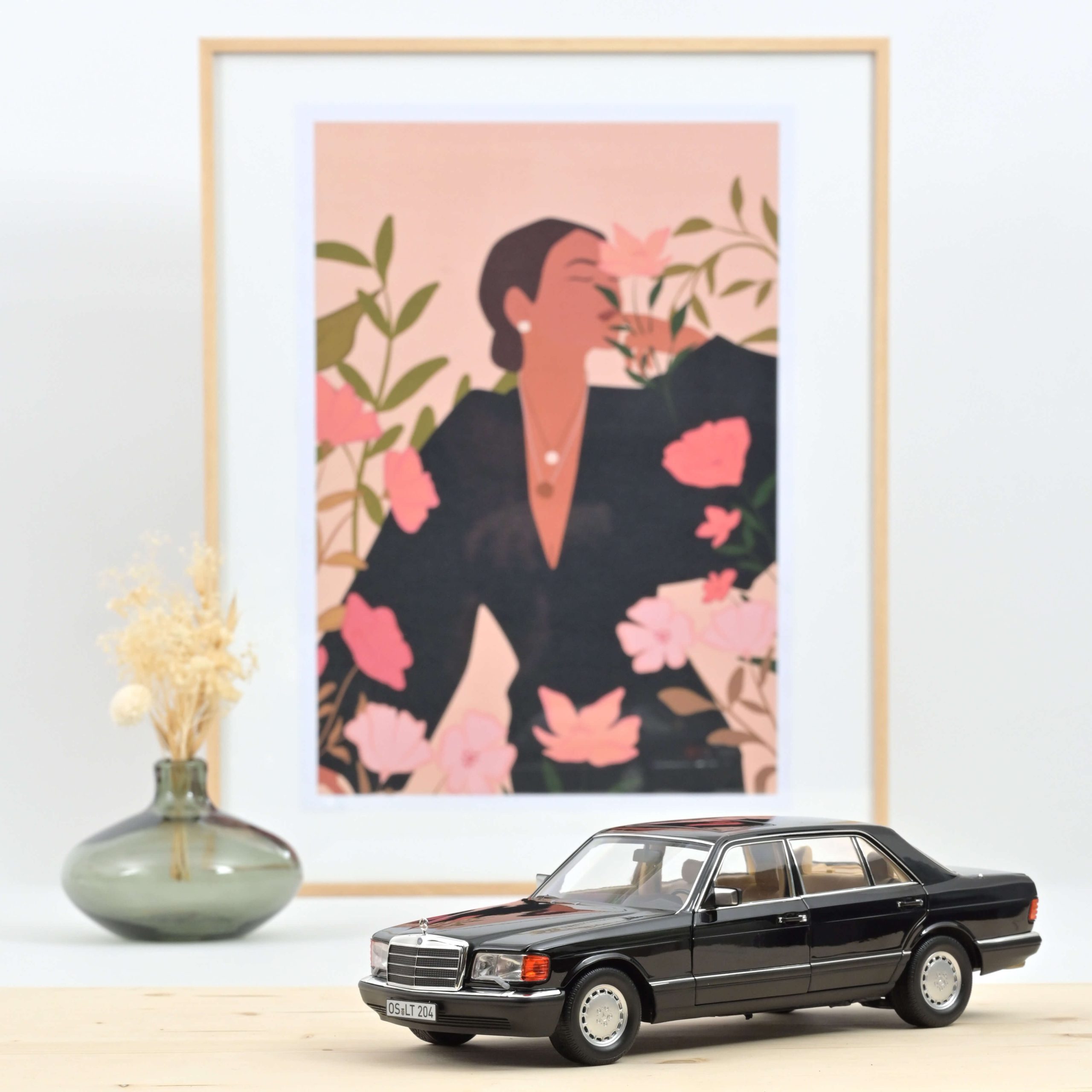 Mercedes-Benz 560 SEL 1989 Noir métallisé 1/18