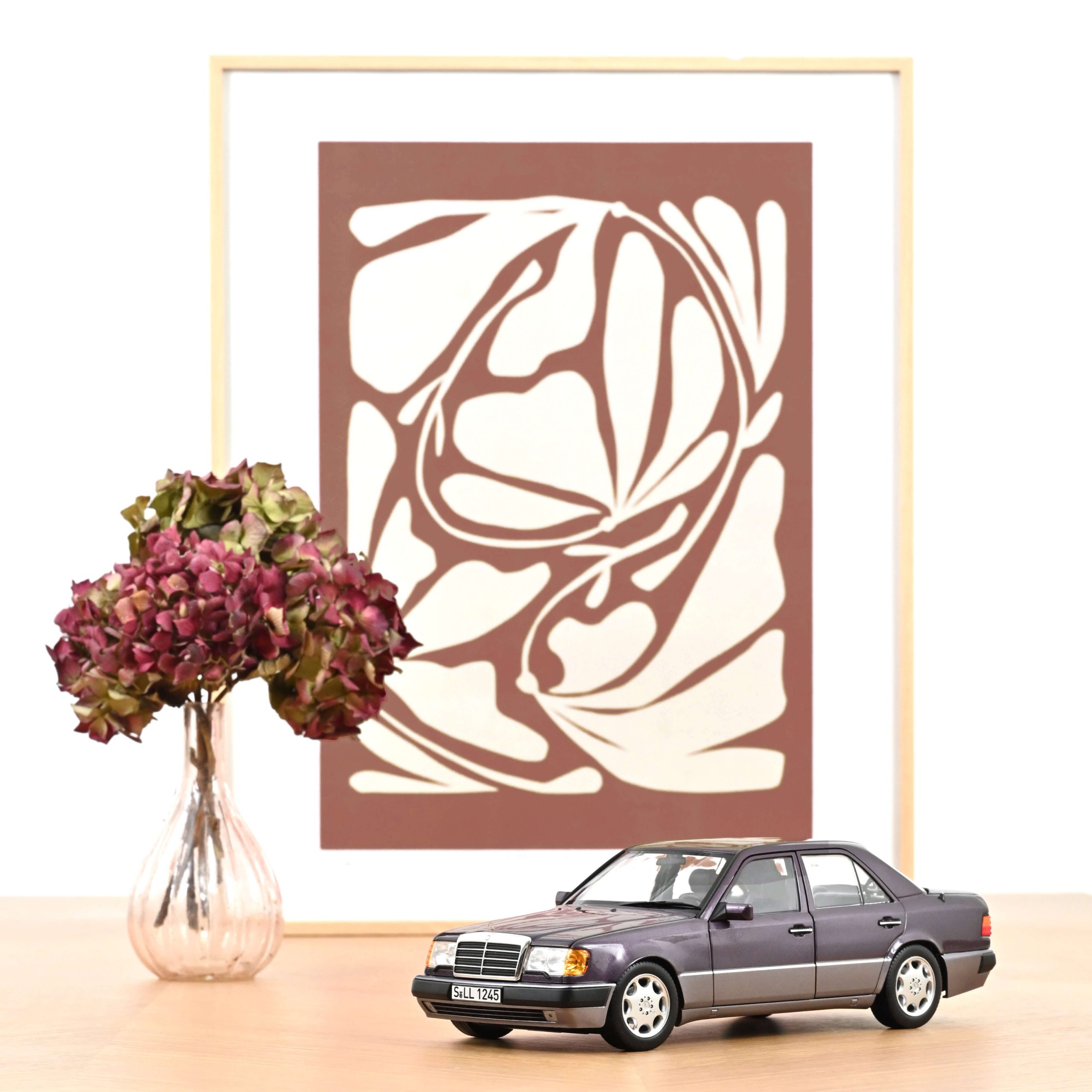 Mercedes-Benz 500 E 1990 Bornite met 1/18 - 300pcs