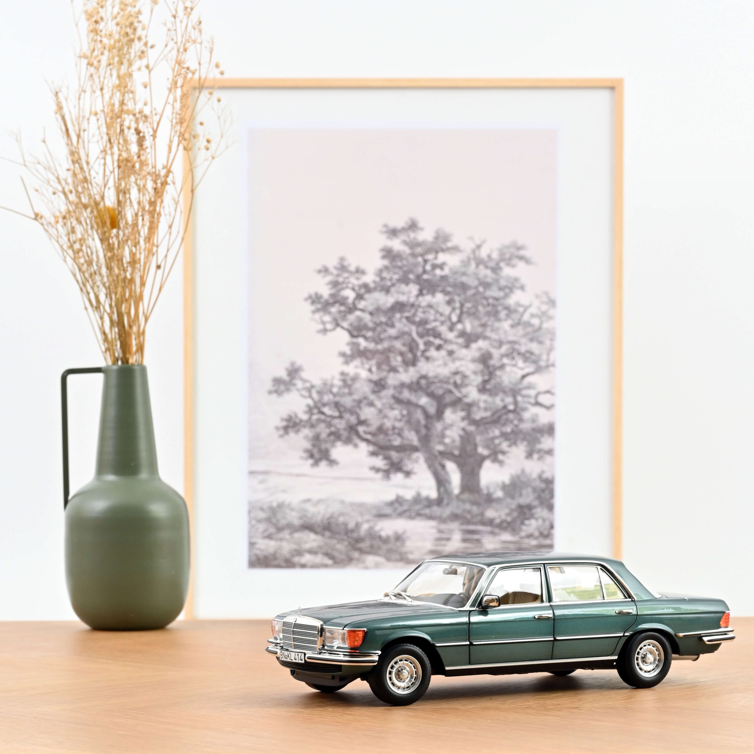 Mercedes-Benz 450 SEL 6.9 1979 Essence 1/18