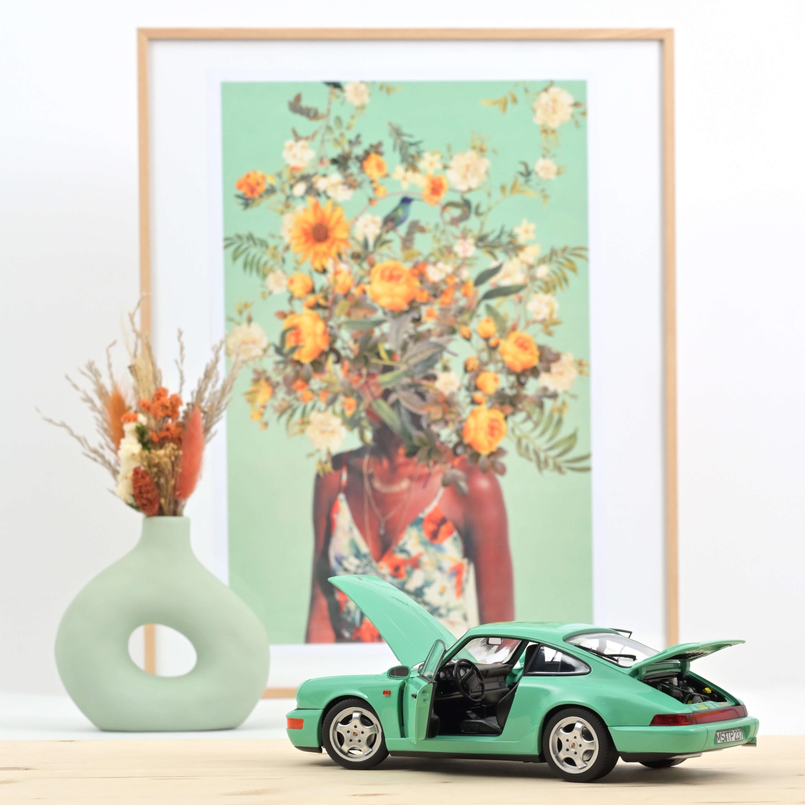 Porsche 911 Carrera 2 1992 Vert Menthe 1/18 – Image 2