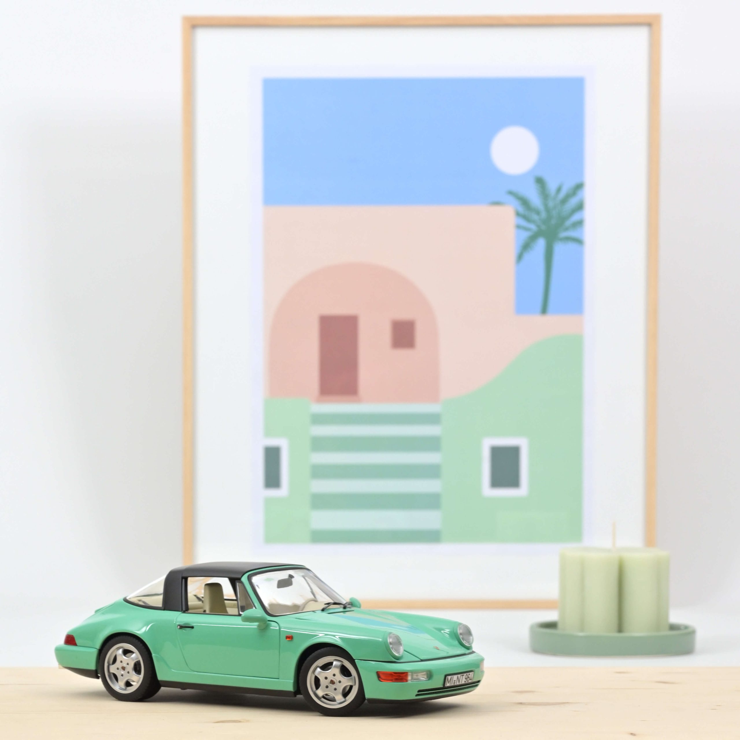Porsche 911 Carrera 4 Targa 1991 Vert 1/18 - 200pcs