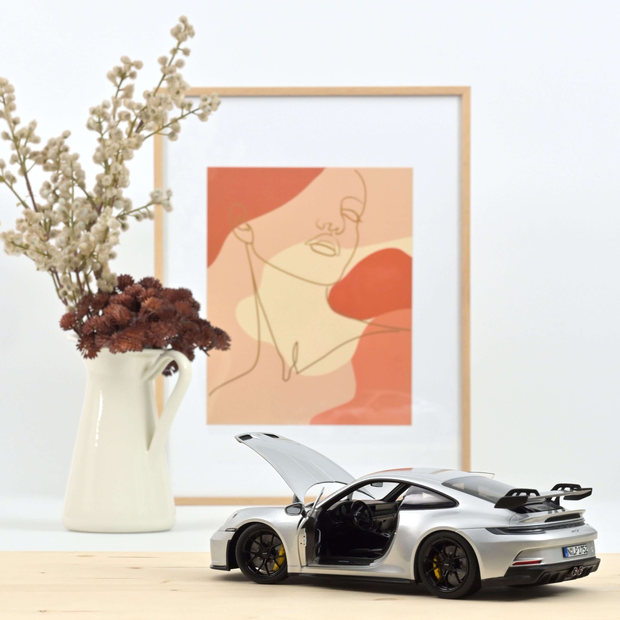 Porsche 911 GT3 2021 Argent 1/18 - 300pcs – Image 2