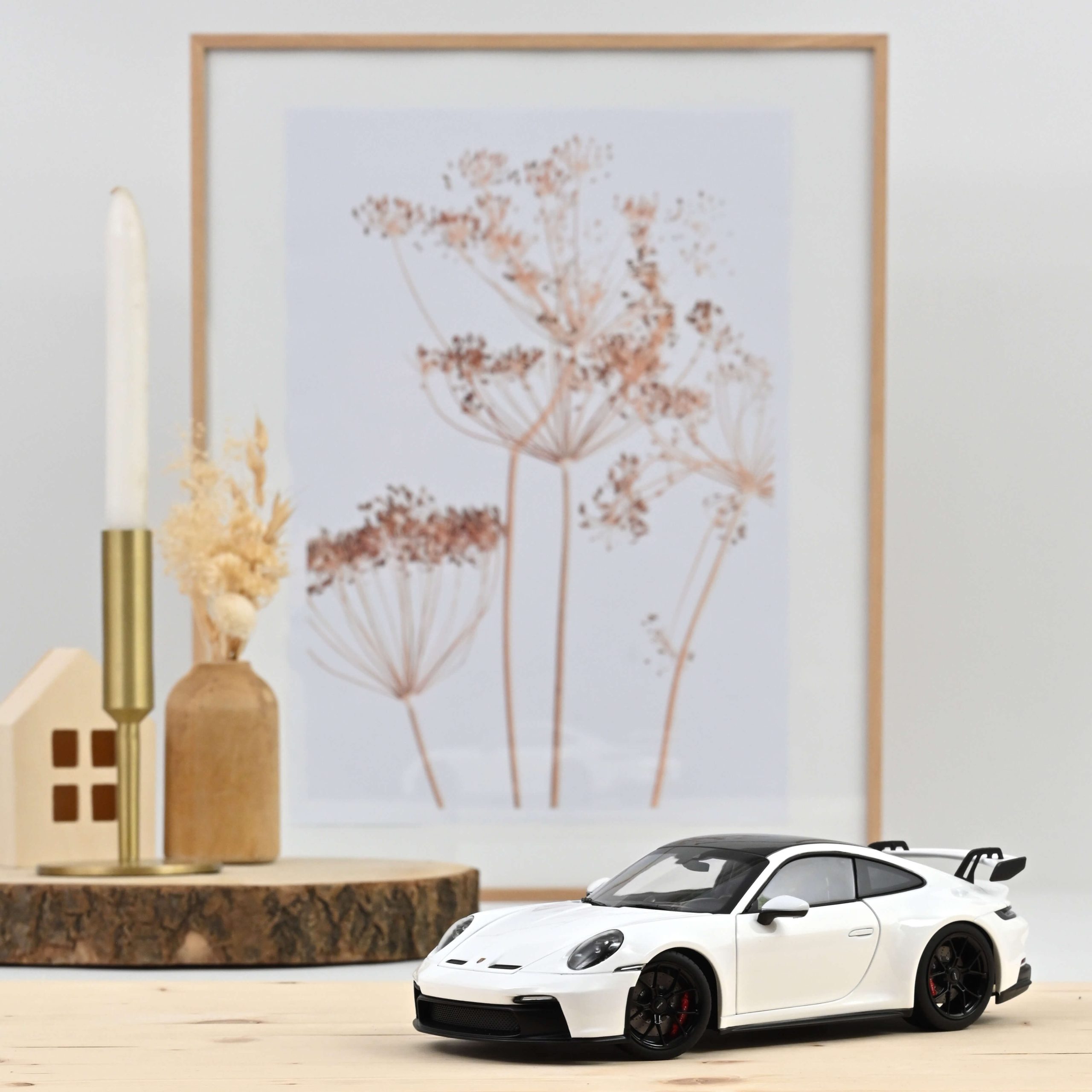 Porsche 911 GT3 2021 Blanc avec toit noir 1/18