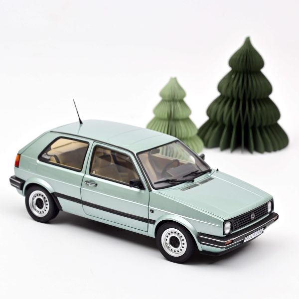 VW Golf CL 1987 Vert clair métallisé 1/18