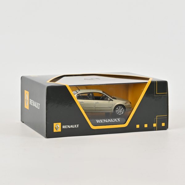 Renault Megane Phase 2 Berline 1/43