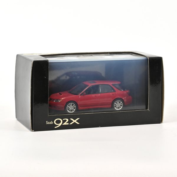 Saab 9-2 Rouge Brillant 1/43