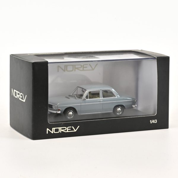 Audi 72 1965 Bleu clair 1/43