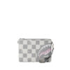 Vanquish Cream Pouchette – Image 6