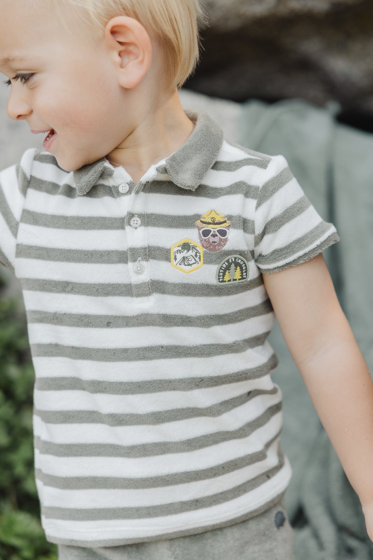 Polo - Vert fougère rayé maille éponge – Image 2